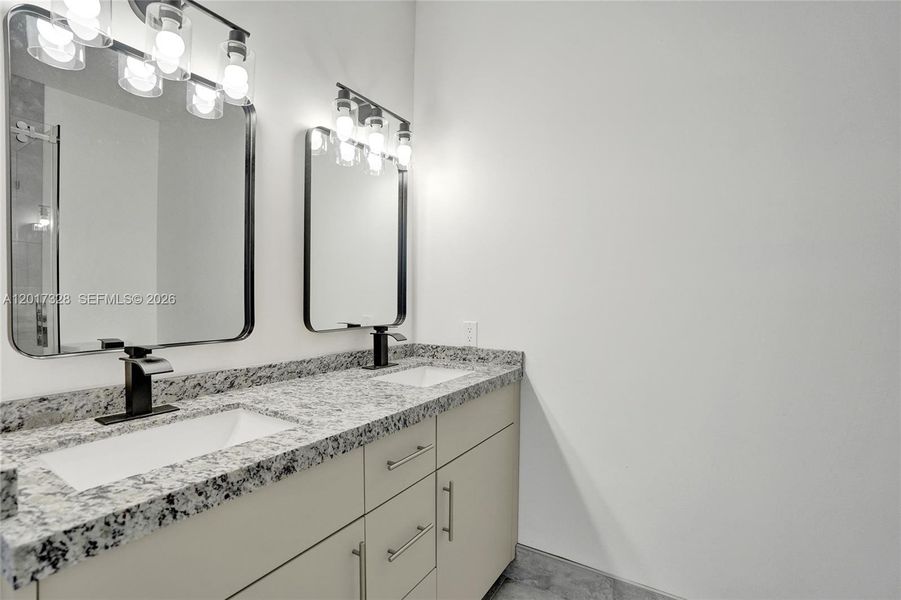 Furnished interior view inside a new home in , Fort Lauderdale (Image 8).