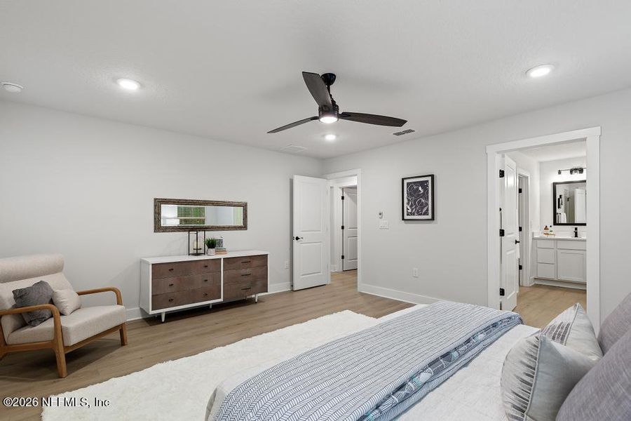 Furnished interior view inside a new home in , Jacksonville (Image 10).
