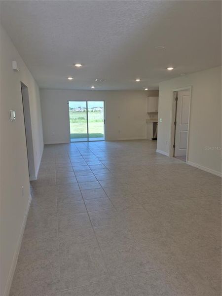 Spacious, unfurnished interior of a new home in Tillman Oaks, Wildwood (Image 4).