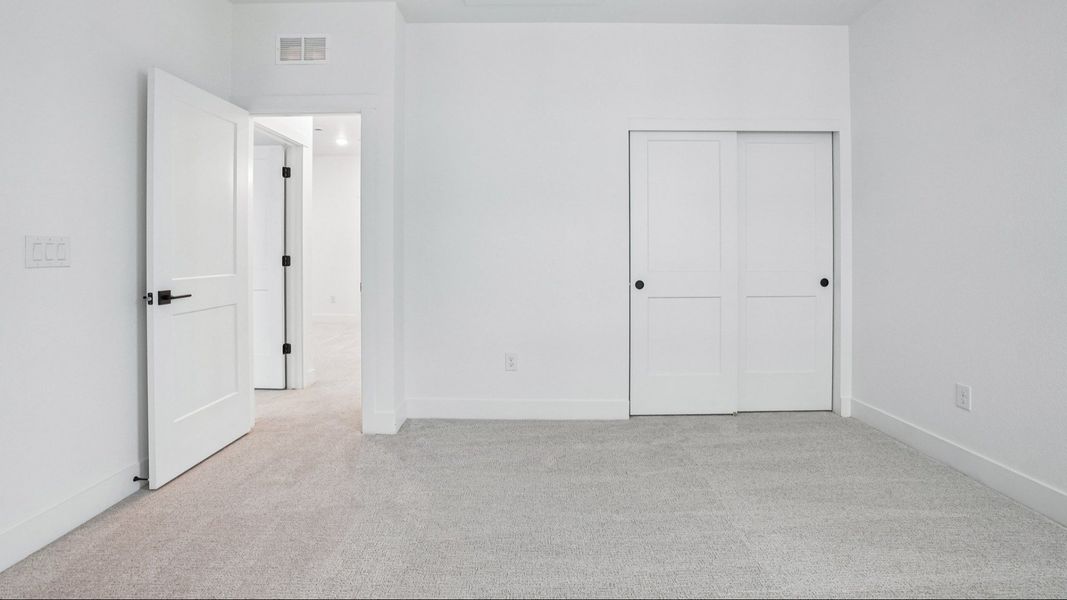 Furnished interior view inside a new home in Dillon Pointe - Journey, Broomfield (Image 31).