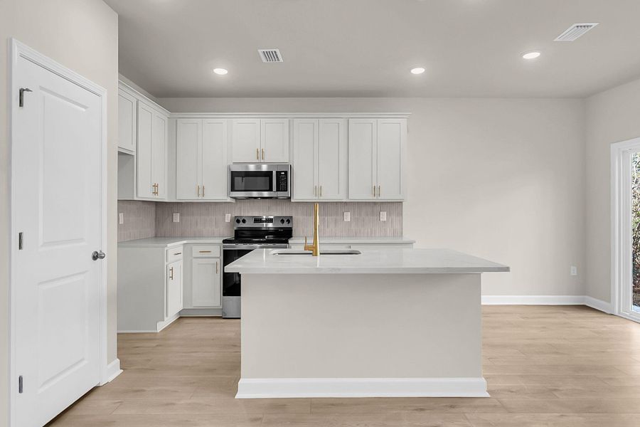 Furnished interior view inside a new home in Windward Village, Summerville (Image 20). Furnished interior view inside a new home in Windward Village, Summerville (Image 20).