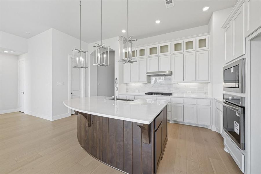 Furnished interior view inside a new home in Trinity Falls, McKinney (Image 9).