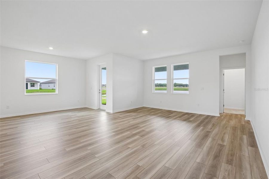 Spacious, unfurnished interior of a new home in Coasterra, Palmetto (Image 32). Spacious, unfurnished interior of a new home in Coasterra, Palmetto (Image 32).