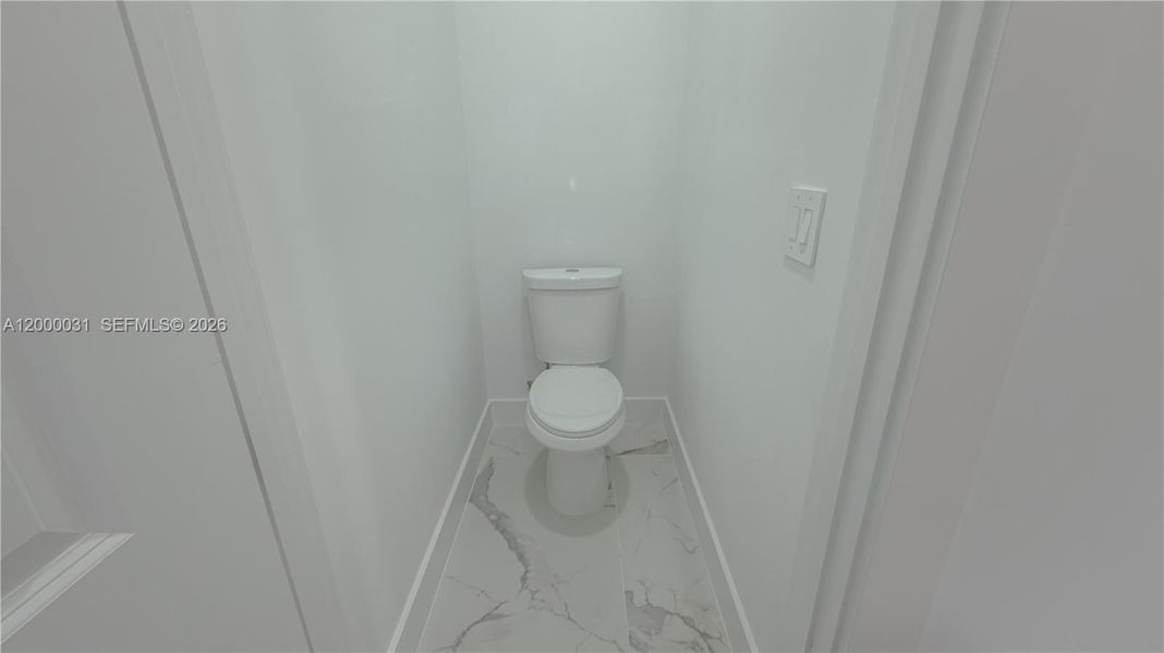 Image 23 of a home in .