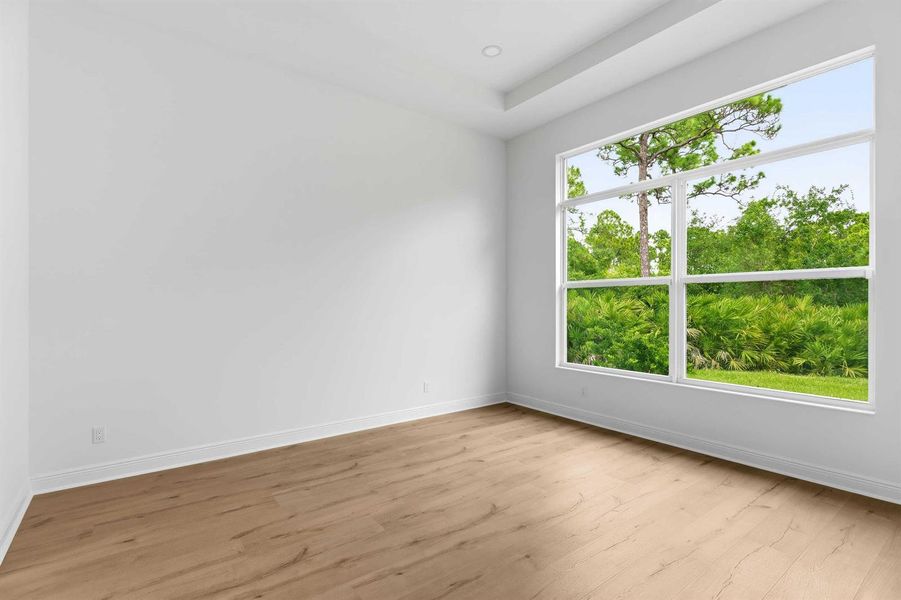 150_SE_Cortile_Ave_vacant-10