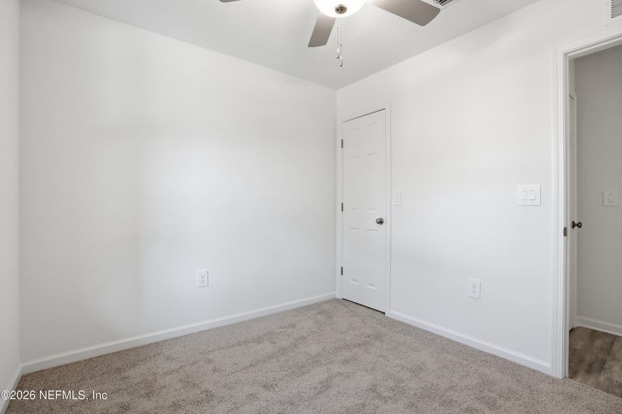 Spacious, unfurnished interior of a new home in , Jacksonville (Image 20).