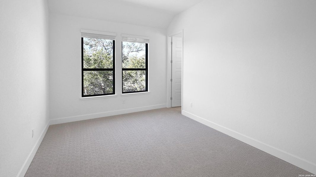 Spacious, unfurnished interior of a new home in Johnson Ranch, Bulverde (Image 21).