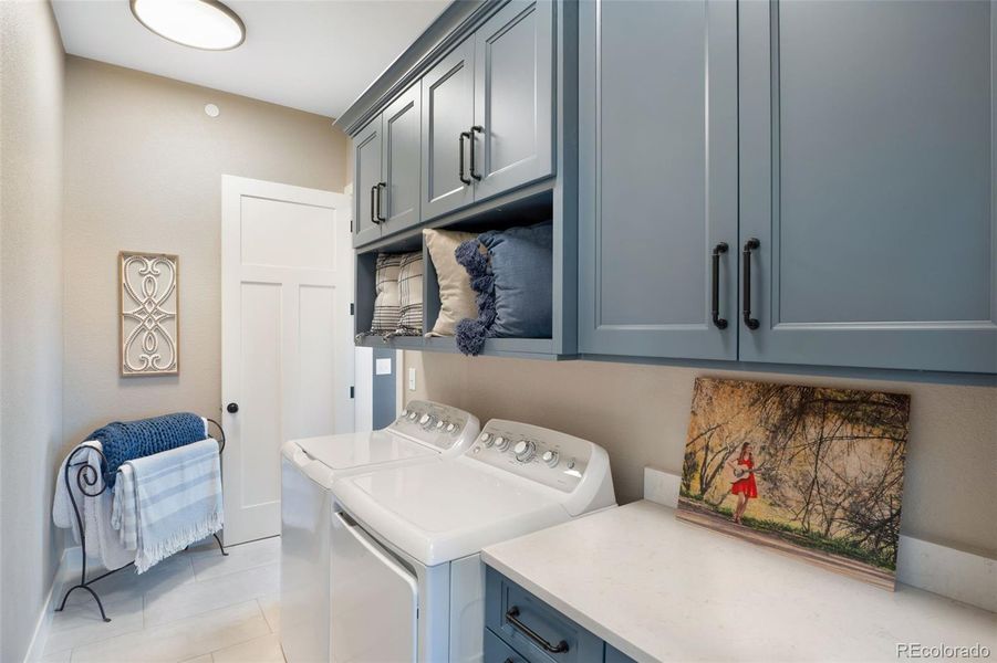 Furnished interior view inside a new home in , Pine (Image 19).