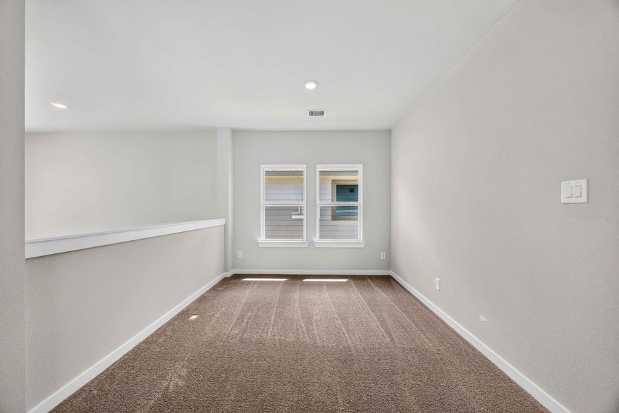 Spacious, unfurnished interior of a new home in La Segarra 40', Brookshire (Image 32). Spacious, unfurnished interior of a new home in La Segarra 40', Brookshire (Image 32).
