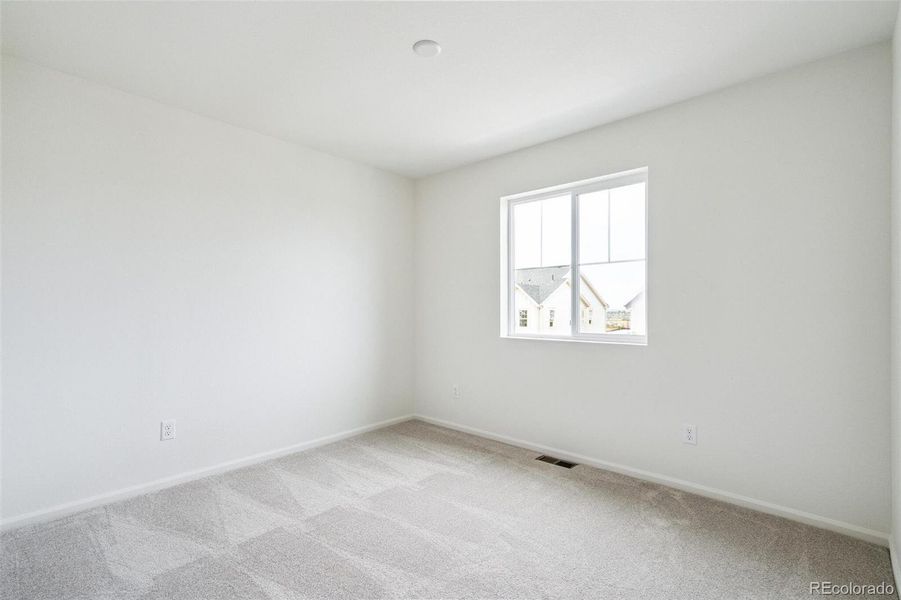 Image 31 of a home in Turnberry Villas.