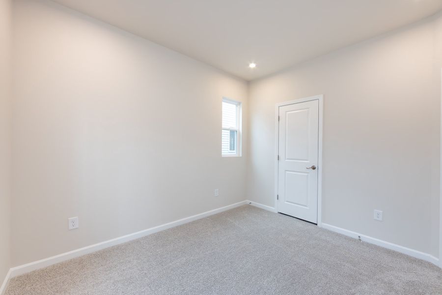 Spacious, unfurnished interior of a new home in Fifteen 15 Cannon, Charlotte (Image 34).