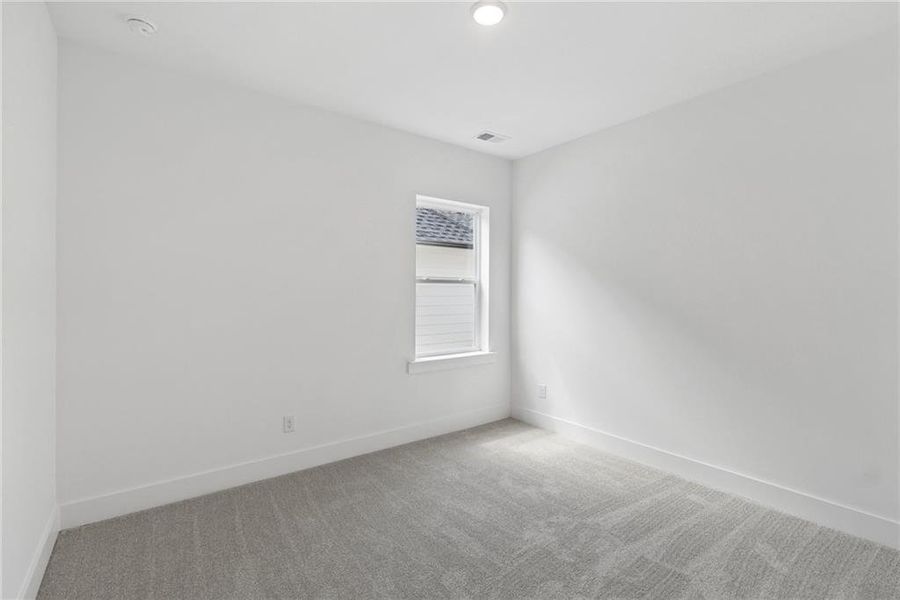 Spacious, unfurnished interior of a new home in Maple Grove at Towne Lake, Woodstock (Image 13). Spacious, unfurnished interior of a new home in Maple Grove at Towne Lake, Woodstock (Image 13).