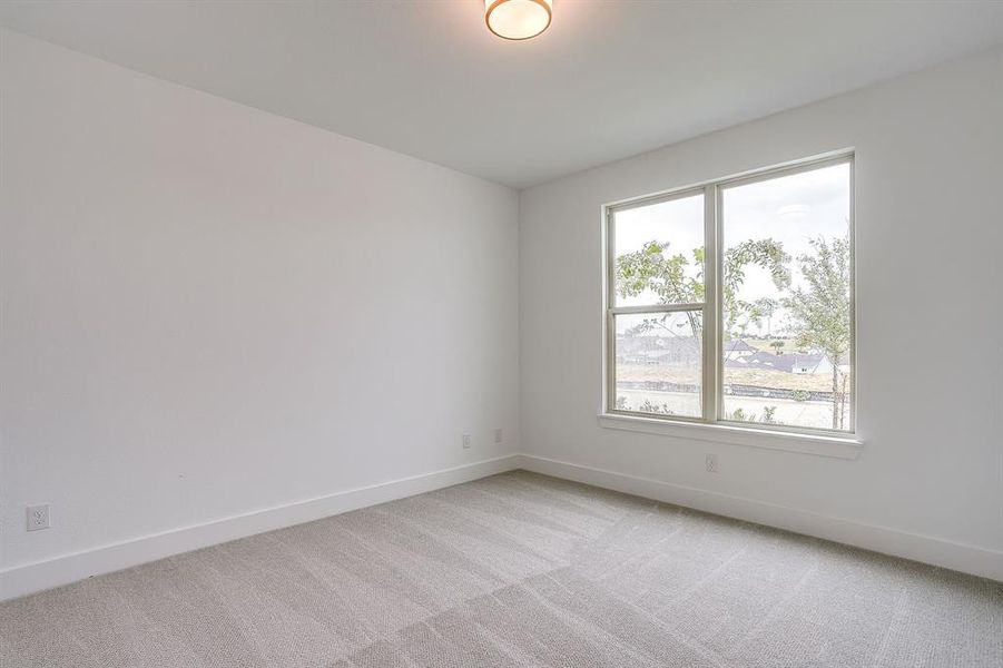 Spacious, unfurnished interior of a new home in Talon Hills, Fort Worth (Image 32).