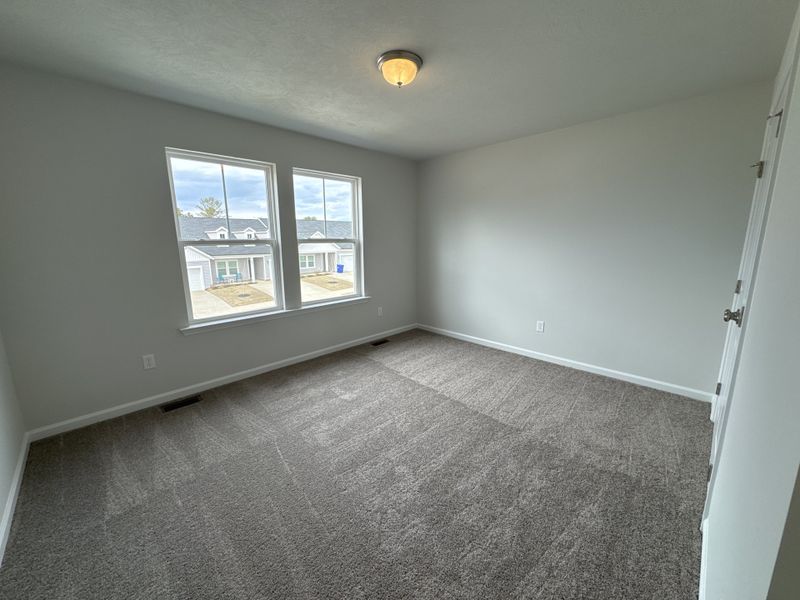 Spacious, unfurnished interior of a new home in Windsor, North Augusta (Image 21).