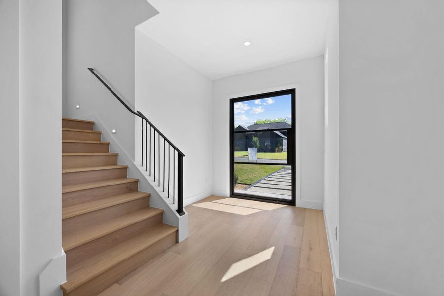 Spacious, unfurnished interior of a new home in , Austin (Image 20). Spacious, unfurnished interior of a new home in , Austin (Image 20).