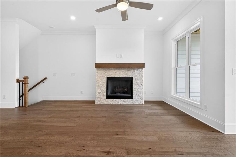 Spacious, unfurnished interior of a new home in Waterhaven, Cumming (Image 19).