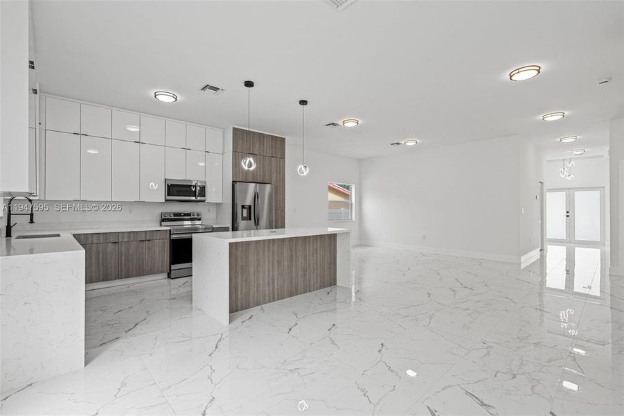 Furnished interior view inside a new home in , Fort Lauderdale (Image 5).