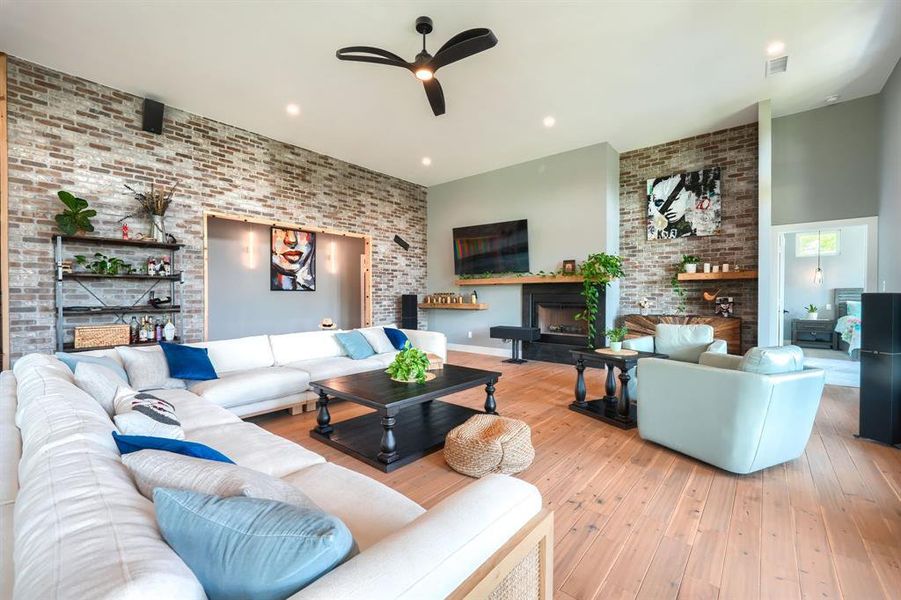 Furnished interior view inside a new home in , Rockwall (Image 16).