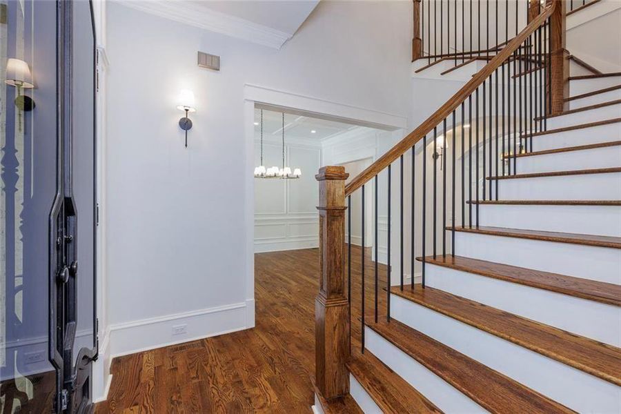 Spacious, unfurnished interior of a new home in , Roswell (Image 62).