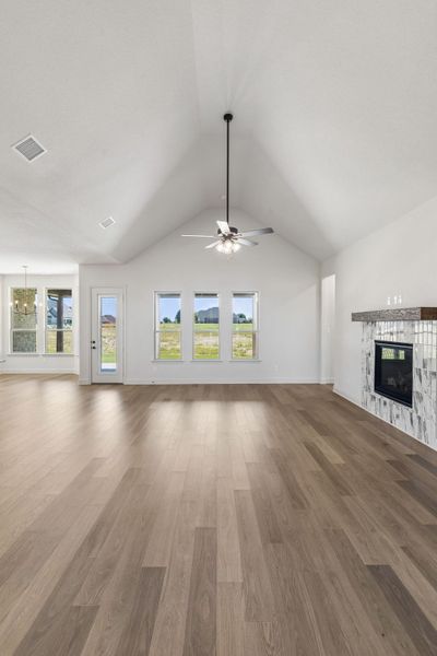 Spacious, unfurnished interior of a new home in Joshua Meadows, Joshua (Image 17). Spacious, unfurnished interior of a new home in Joshua Meadows, Joshua (Image 17).