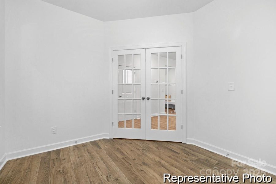 Spacious, unfurnished interior of a new home in Morgan Hills, Albemarle (Image 19).