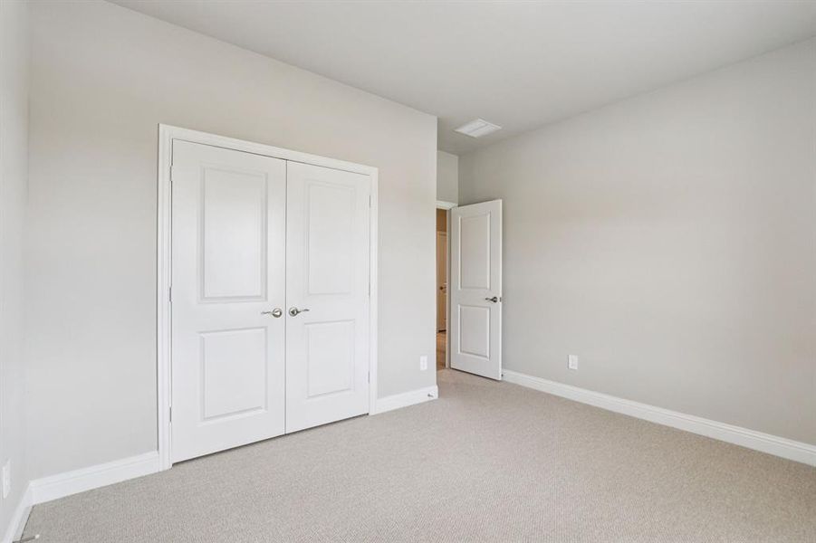 Spacious, unfurnished interior of a new home in Parks at Foster Crossing - Premier Series, Anna (Image 21). Spacious, unfurnished interior of a new home in Parks at Foster Crossing - Premier Series, Anna (Image 21).