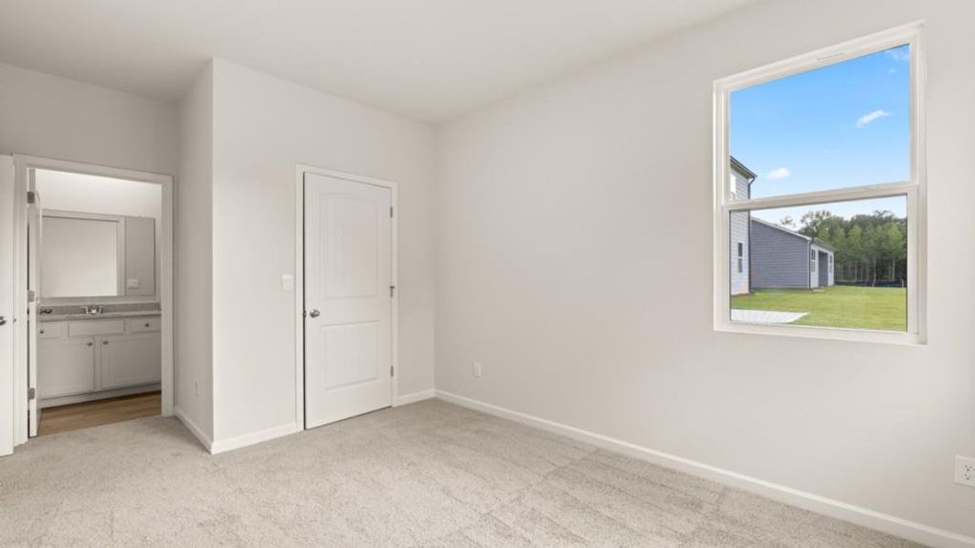 Spacious, unfurnished interior of a new home in , South Fulton (Image 31).