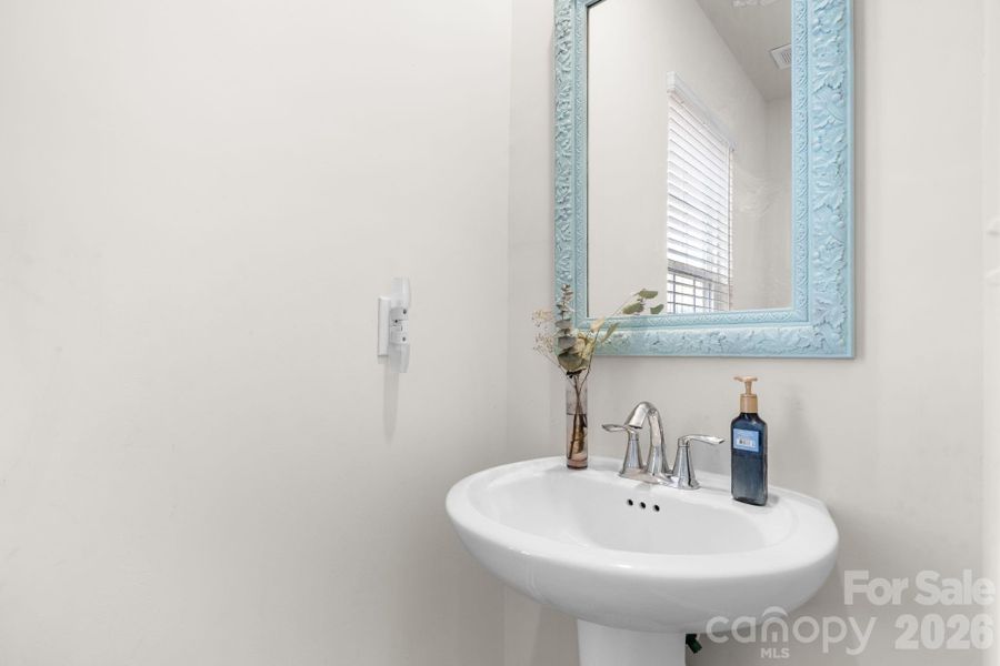 Close-up of interior finishes inside a home in Shannon Woods, Maiden (Image 20).