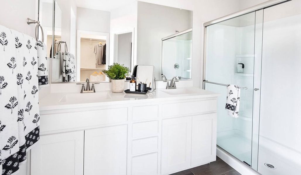 Representative furnished interior of a home built from the 35R1 by Taylor Morrison in Rio Vista at Rancho Mercado, Surprise (Image 7).