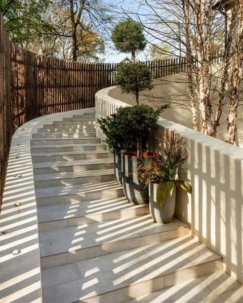 Community amenities in , Sandy Springs (Image 62).