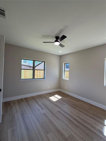 Spacious, unfurnished interior of a new home in , Spring (Image 21).