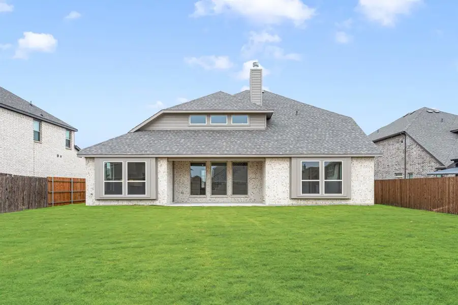 Exterior details and patio area of a home in Sunrise at Garden Valley, Waxahachie (Image 4).