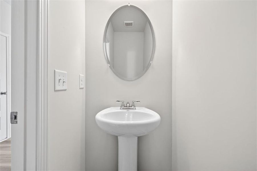 Image 36 of a home in Longbrooke.