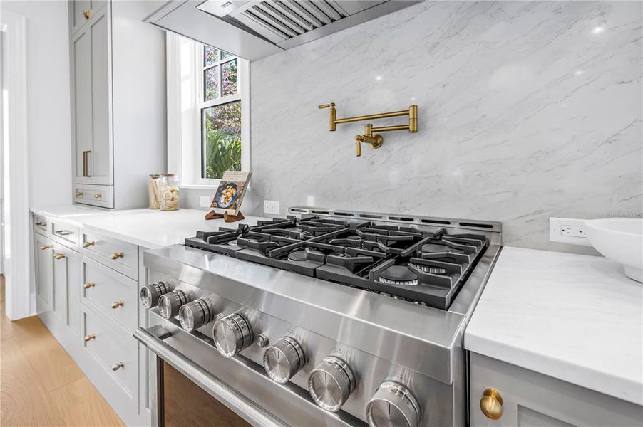 Close-up of interior finishes inside a home in , St. Petersburg (Image 20).