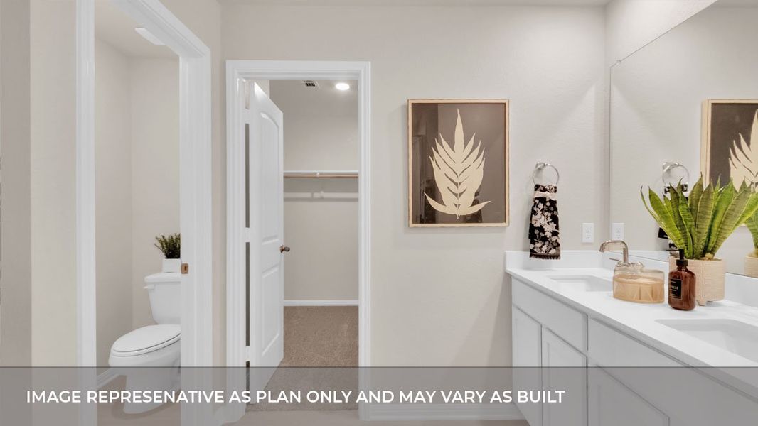 Furnished interior view inside a new home in Thunder Rock, Marble Falls (Image 25).