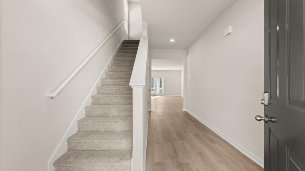 Spacious, unfurnished interior of a new home in Pointe Park, Union City (Image 26).