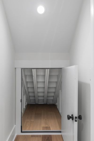 Image 68 of a home in .