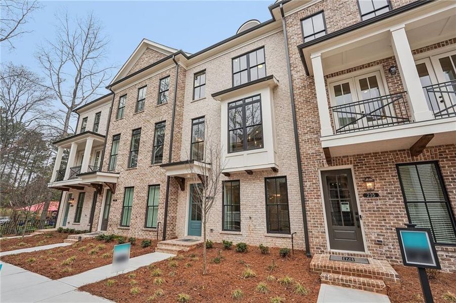 Exterior details and patio area of a home in Byers Park, Alpharetta (Image 4).