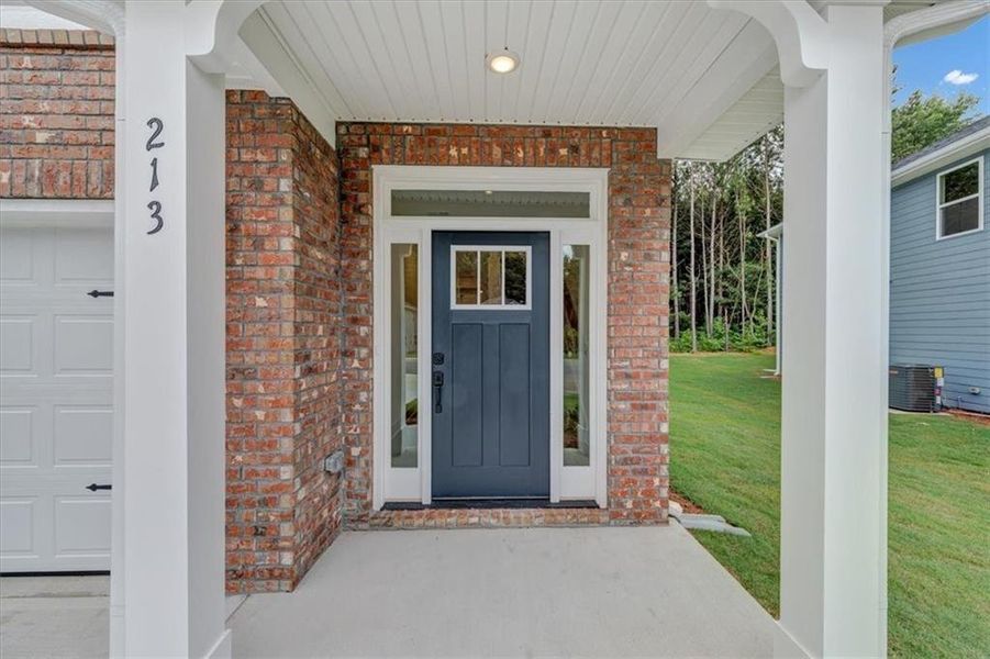 Exterior details and patio area of a home in Canterbury Villas, Carrollton (Image 3).