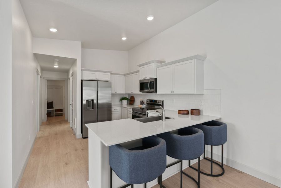 Representative furnished interior of a home built from the Astoria by MonteVista Homes in Feather Ridge, Redmond (Image 9). Representative furnished interior of a home built from the Astoria by MonteVista Homes in Feather Ridge, Redmond (Image 9).