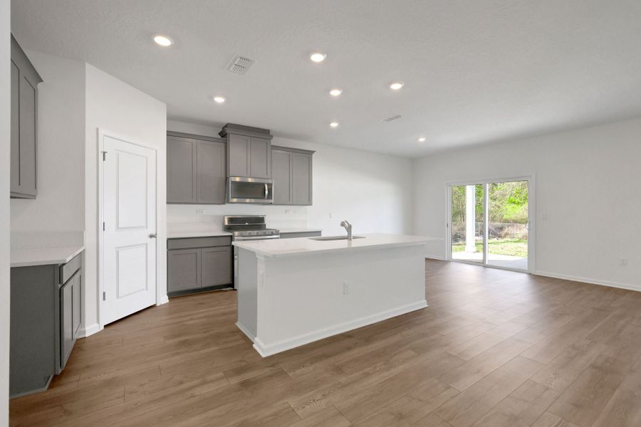 4br New Home in Green Cove Springs, FL.  - Slide 42