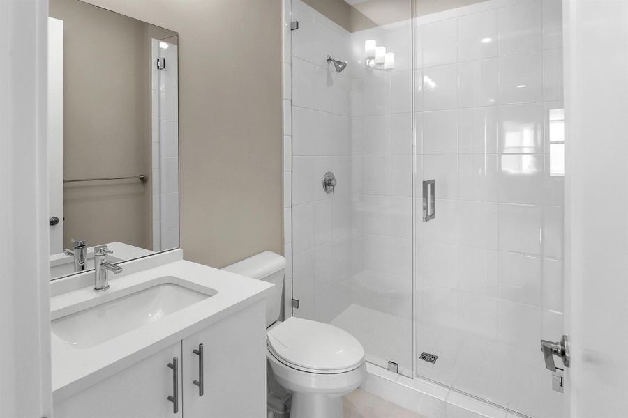 Furnished interior view inside a new home in , Boca Raton (Image 15). Furnished interior view inside a new home in , Boca Raton (Image 15).