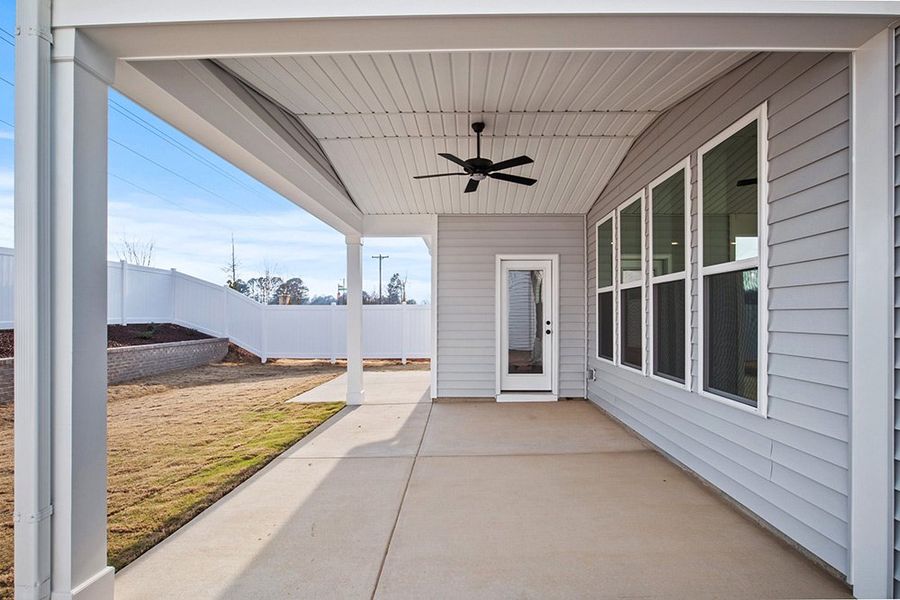 Representative exterior details of a home built from the The Whitley by RobuckHomes in Kennebec Crossing, Angier (Image 56). Representative exterior details of a home built from the The Whitley by RobuckHomes in Kennebec Crossing, Angier (Image 56).
