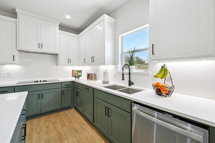 Furnished interior view inside a new home in , Dallas (Image 14).