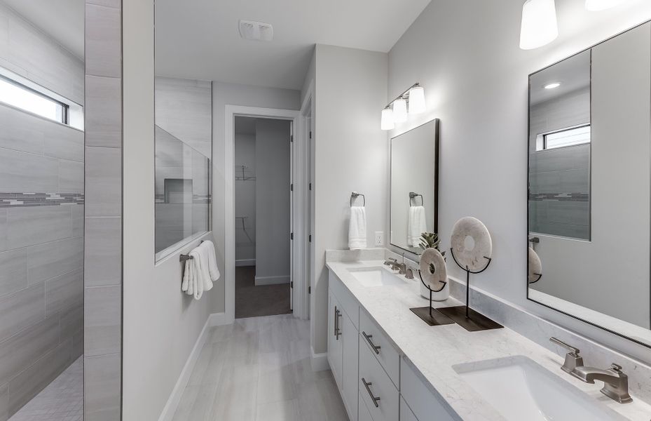 Furnished interior view inside a new home in Hendrix Reserve, Lake Worth (Image 5).
