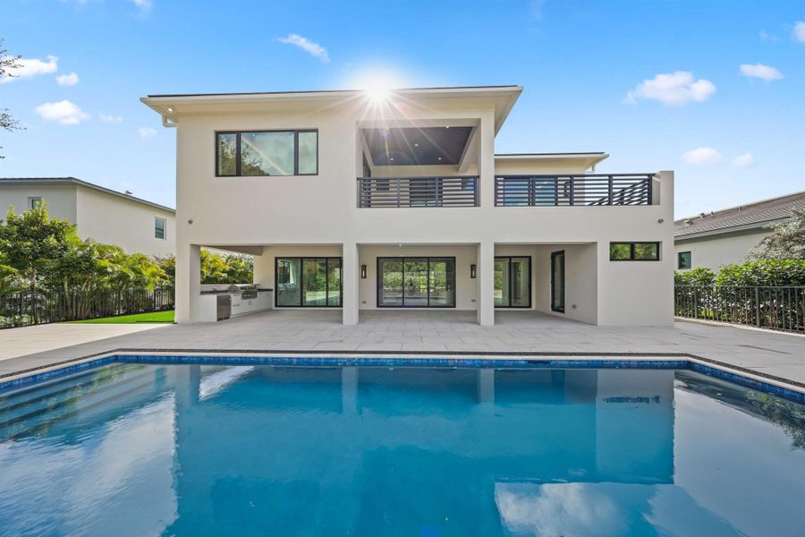 Image 70 of a home in .