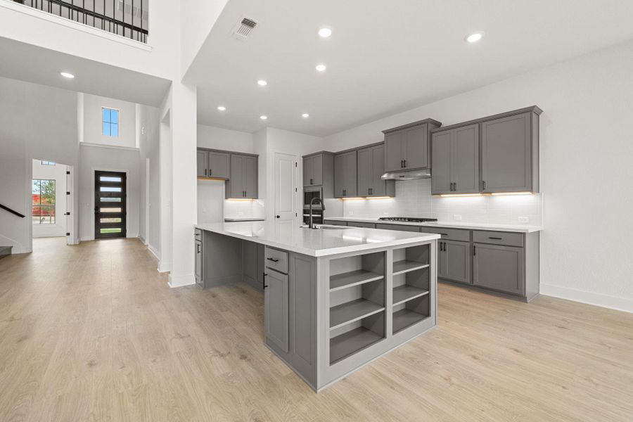 Large Center Island in Kitchen - Representative Photo