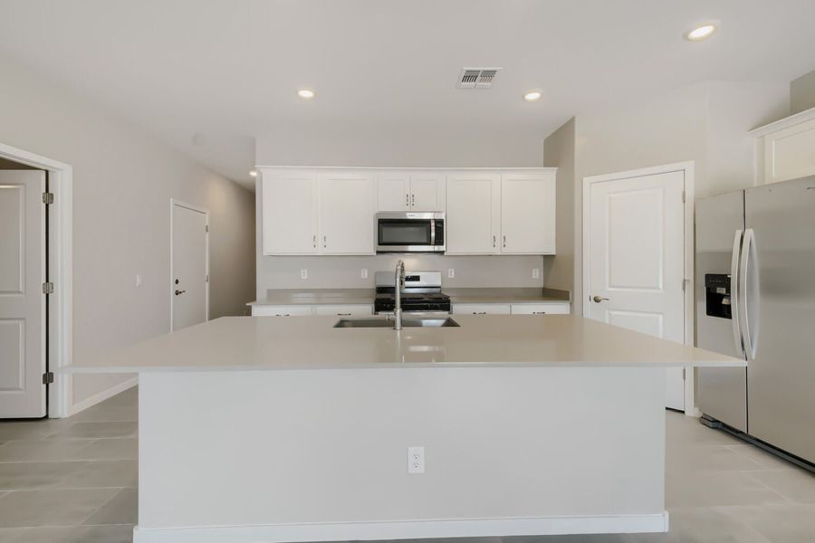 3br New Home in Maricopa, AZ.  - Slide 15