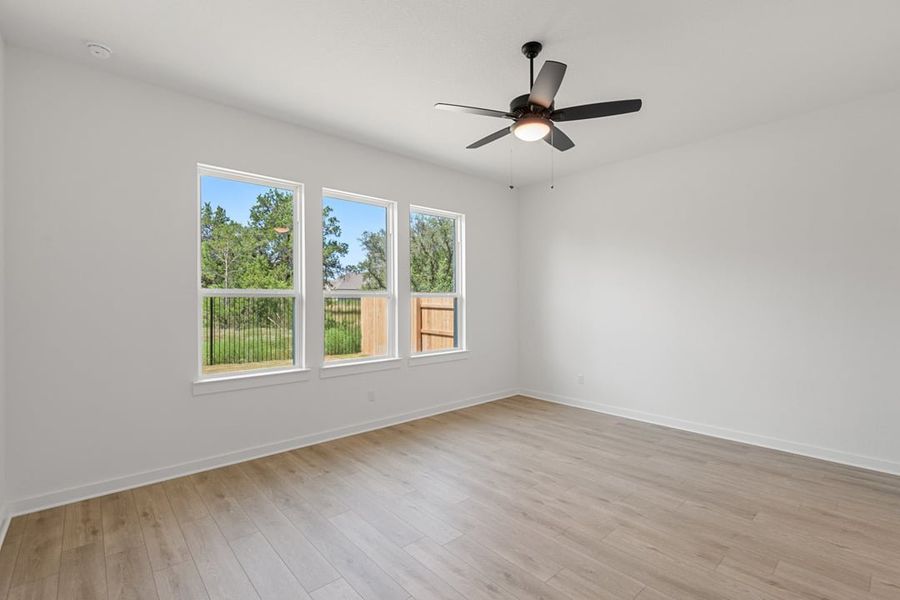 Spacious, unfurnished interior of a new home in Capitol Collection at Lariat, Liberty Hill (Image 35).
