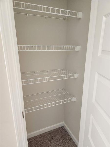 Spacious, unfurnished interior of a new home in , Loganville (Image 50). Spacious, unfurnished interior of a new home in , Loganville (Image 50).